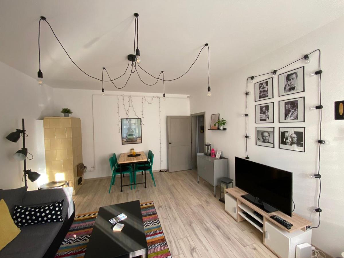 Room Bueno Eger Bagian luar foto