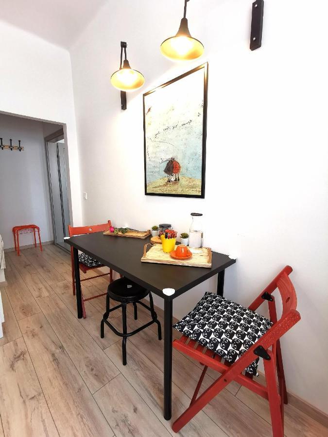 Room Bueno Eger Bagian luar foto