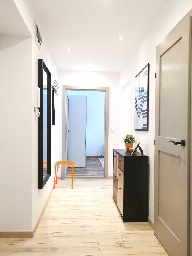 Room Bueno Eger Bagian luar foto